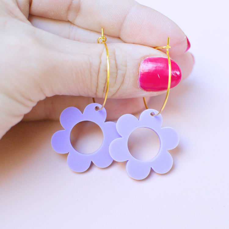 SUPER SECONDS Daisy Hoop Earrings